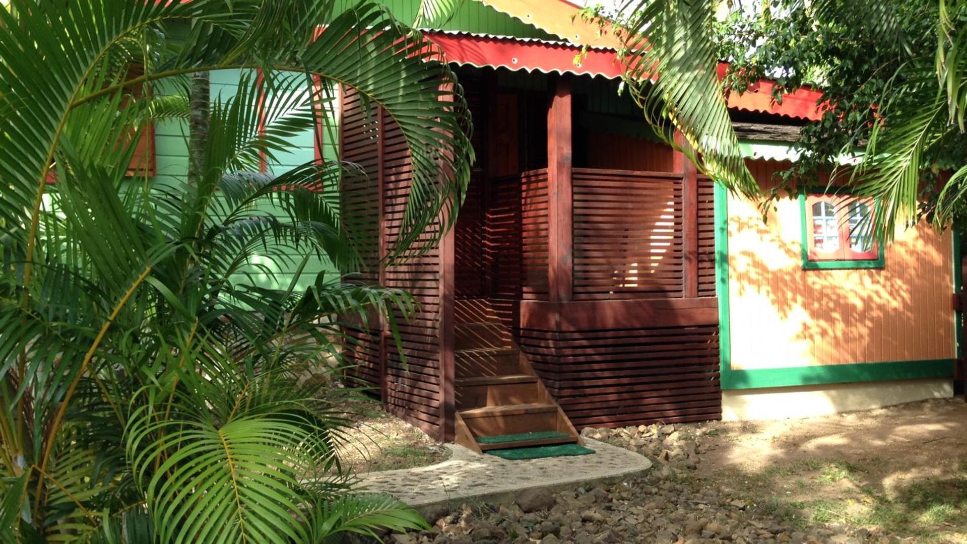 Italian Guesthouse Gros Islet Eksteriør billede
