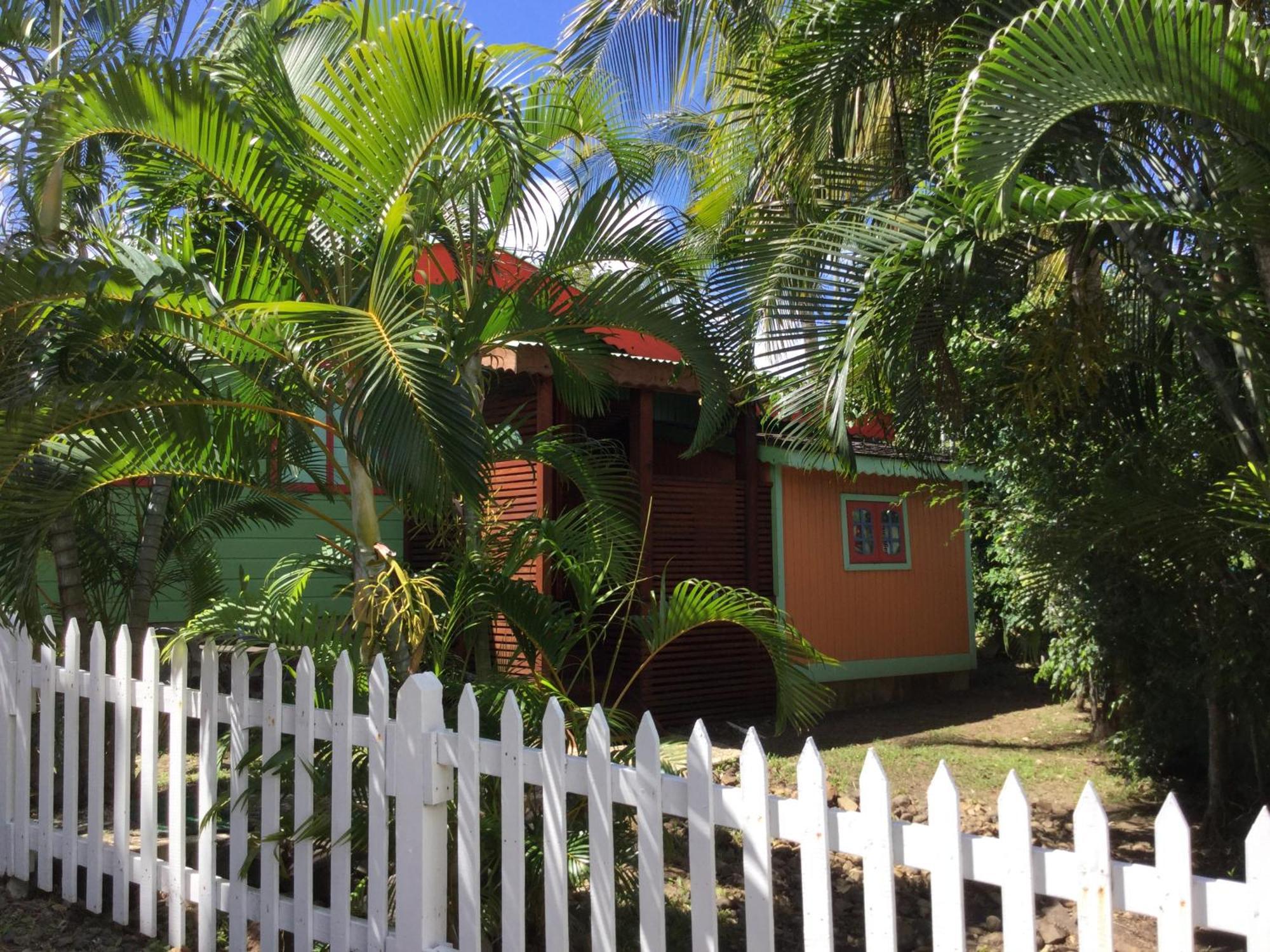 Italian Guesthouse Gros Islet Eksteriør billede