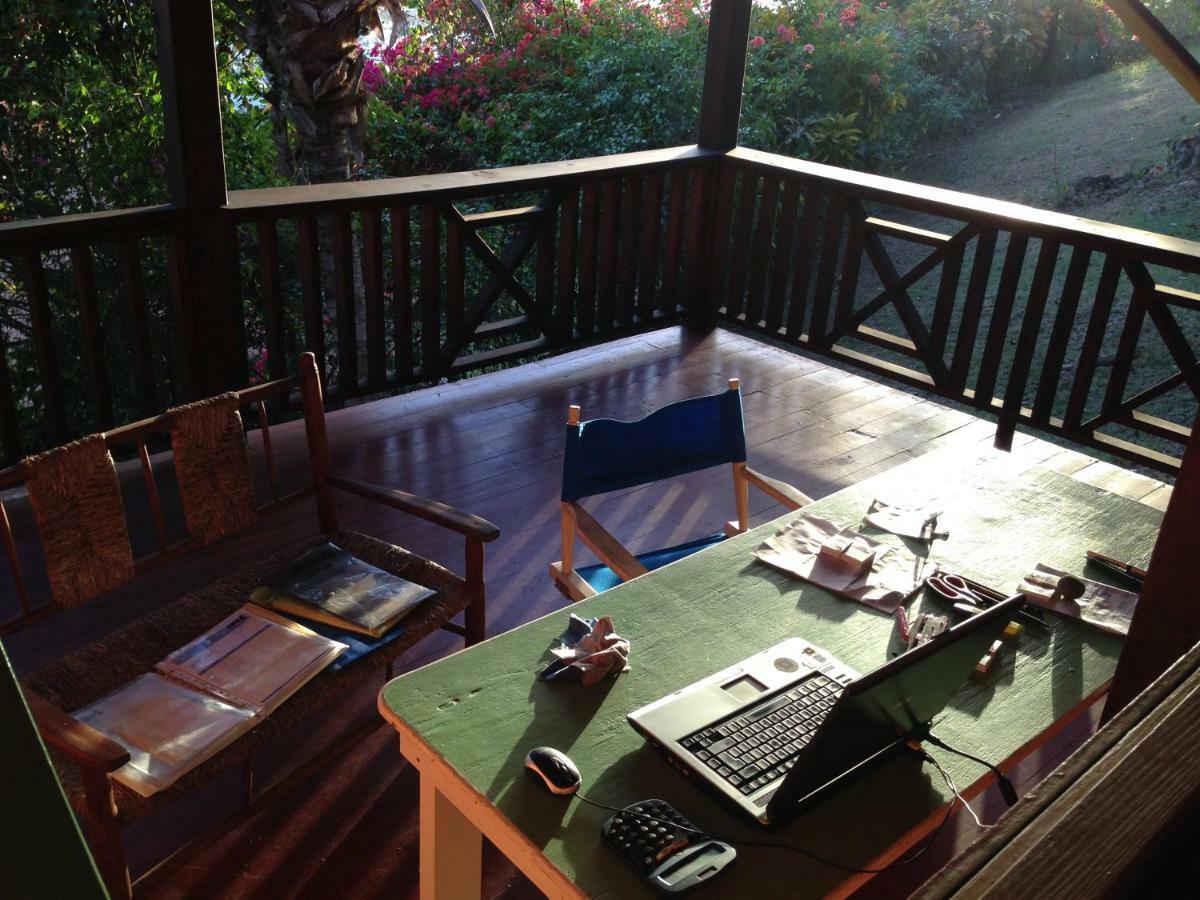 Italian Guesthouse Gros Islet Eksteriør billede